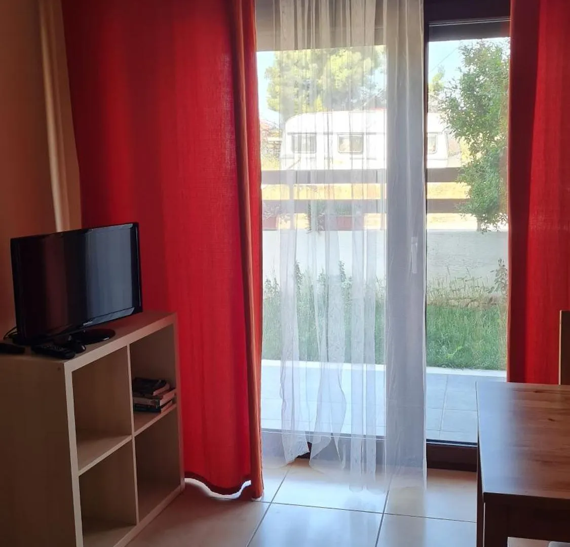 V&V Appartement Flogita Apartment